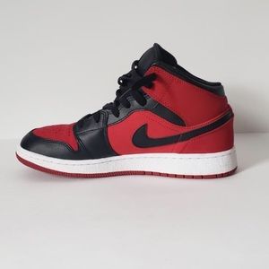 Nike Air Jordan 1 Retro Mid Gym Red 7Y